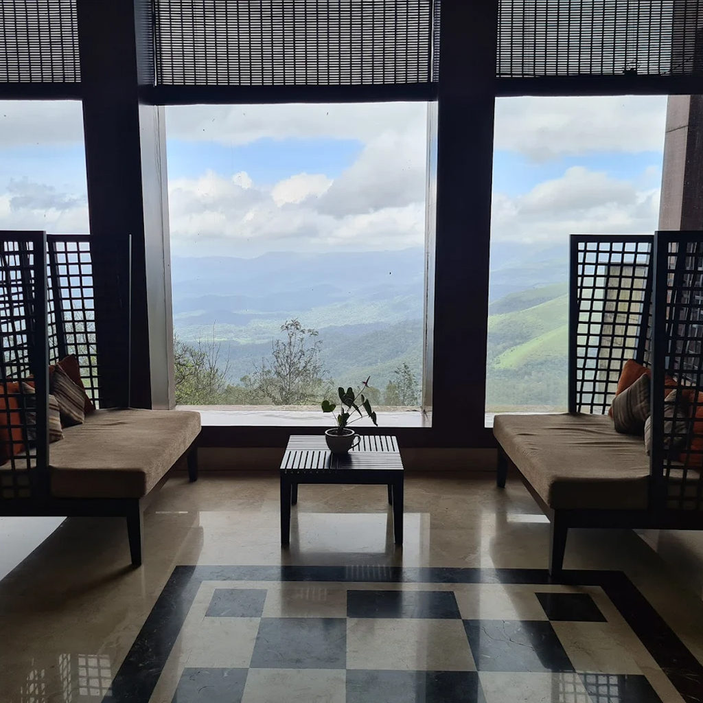 Trivek Hotel